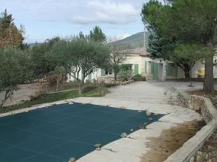 - vakantiehuis met zwembad in Frankrijk te huur: Heerlijk vakantiehuis op prachtige plek in Provence met zwembad! 