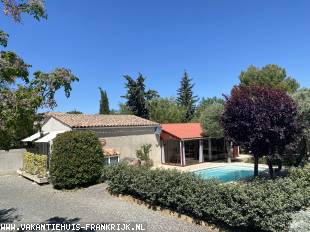 Vakantiehuis: Ruime vakantie bungalow voor 4 personen met privé zwembad te huur in Aude (Frankrijk)