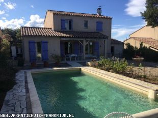 Huis te huur in Gard en binnen uw budget van  850 euro voor uw vakantie in Zuid-Frankrijk.