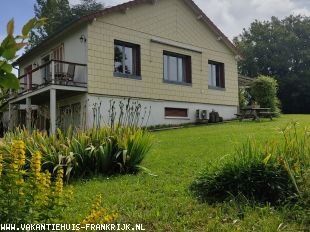 Huis in Frankrijk te koop: Villentrois –Woonhuis met gite en studio in toeristische omgeving op 3 hectare. ** NIEUW ** 