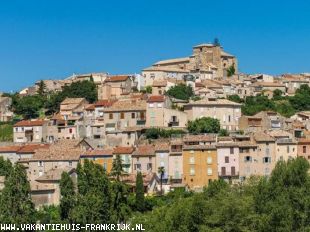 Vakantiehuis: Een verzorgd appartement voor 2 personen op loopfstand van Provencaals dorp Valensole te huur in Alpes de Haute Provence (Frankrijk)