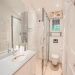 <br>Douche/WC/badkamer slaapkamer boven naast living