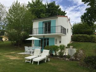 Huis te huur in Charente en binnen uw budget van  650 euro voor uw vakantie in West-Frankrijk.
