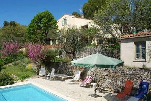 sfeervolle vakantie villa met adembenemend uitzicht in Bargemon Cote d'Azur voor max. 6 personen