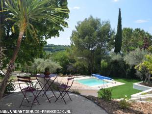 Typical Provence property on the outskirts of Luberon