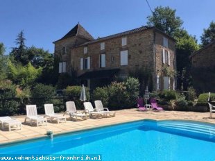Charmant vakantiehuis met zwembad in de Lot/Dordogne,  T'able D'Hotes  mogelijk ,  100% annulering IVM Corona  Mogelijk